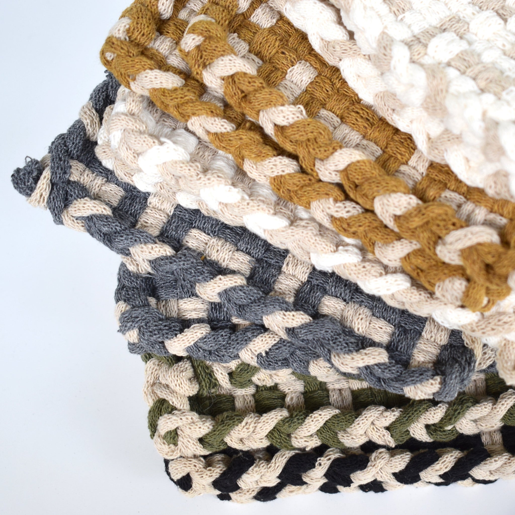 Woven Pot Holder - BIG PICTURE