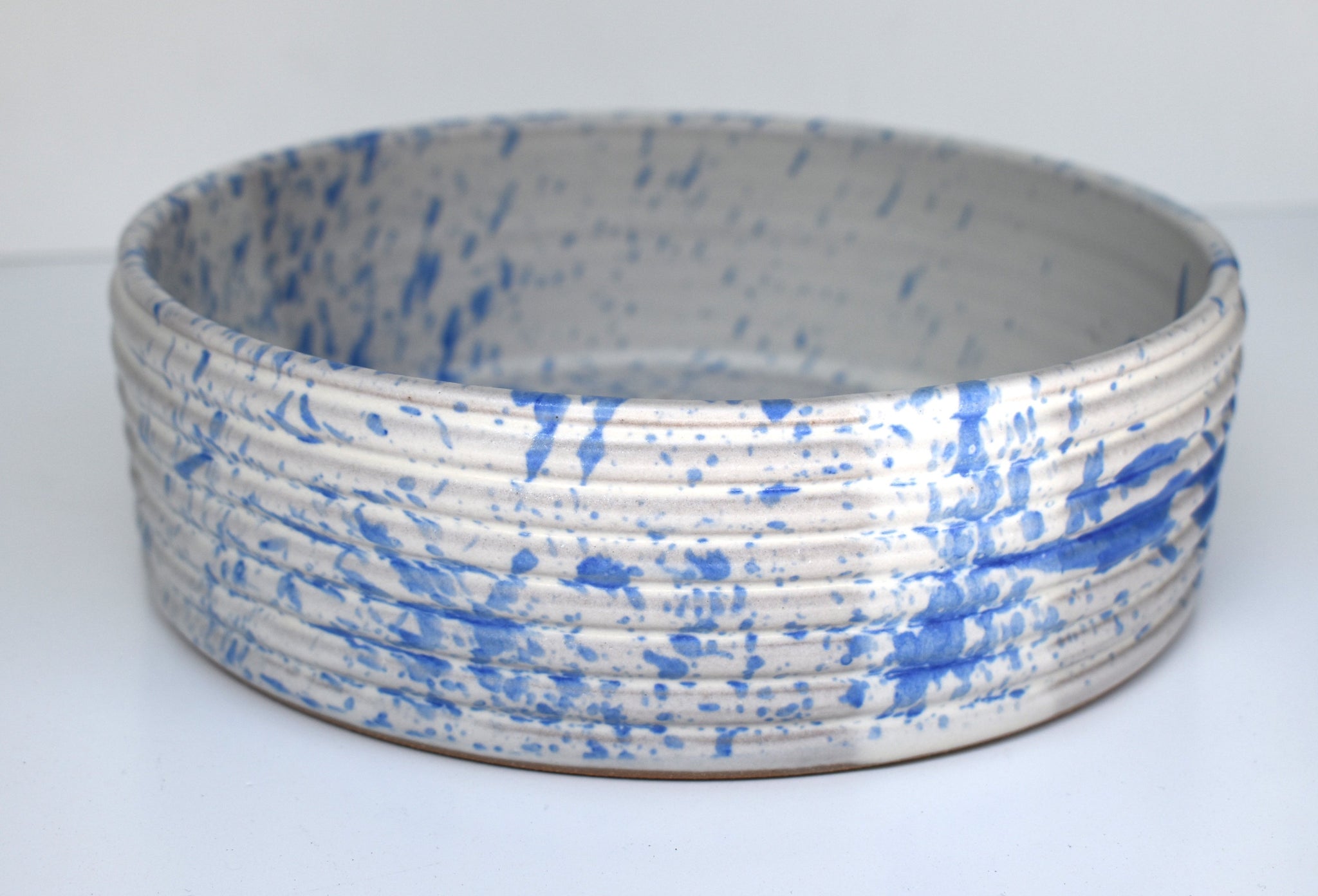 basket, ceramic, bowl, blue, speckle.